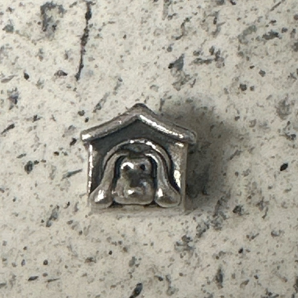 Pandora doghouse silver charm retired